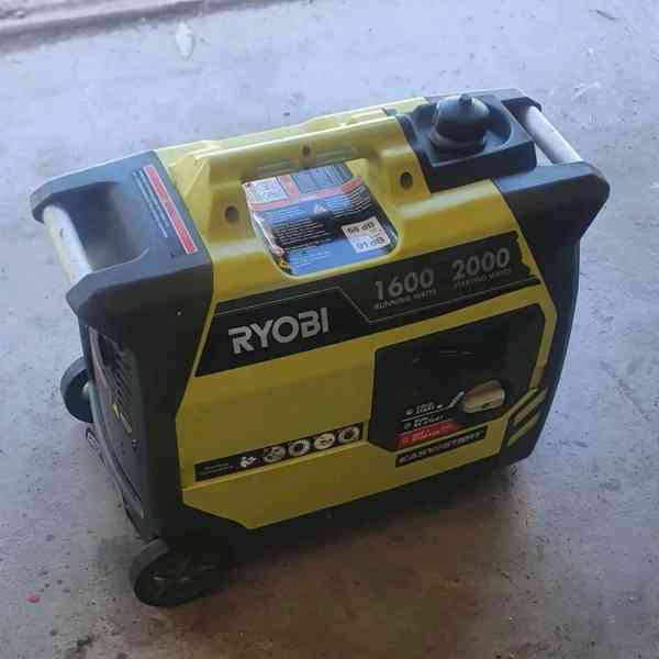 Ryobi 2000W digitální invertorový generátor - foto 1