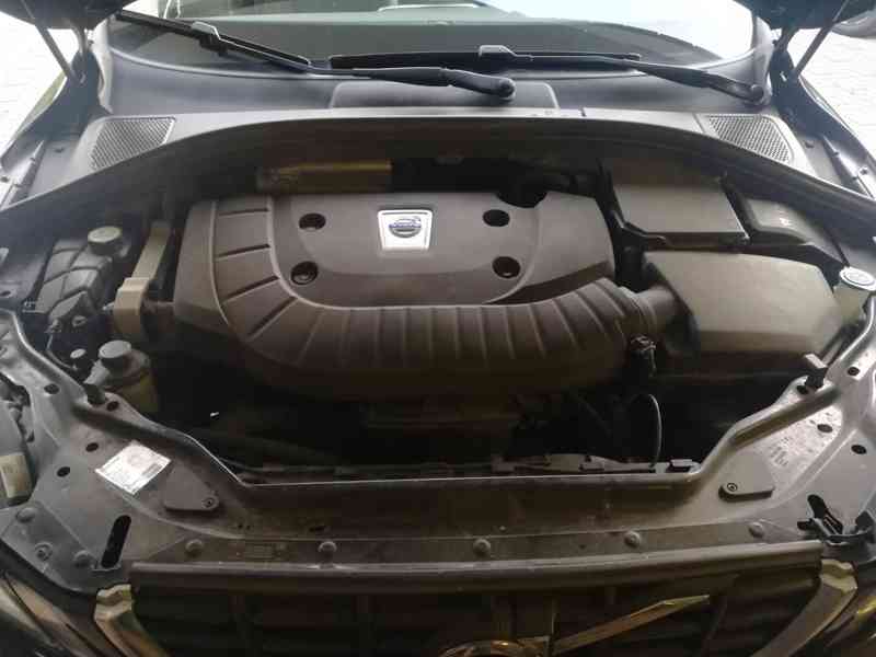 Volvo XC60 - foto 3