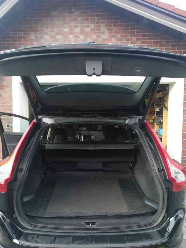 Volvo XC60 - foto 6