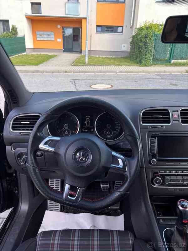 Volkswagen Golf 2,0 VI GTi 155kw 2012 - foto 10