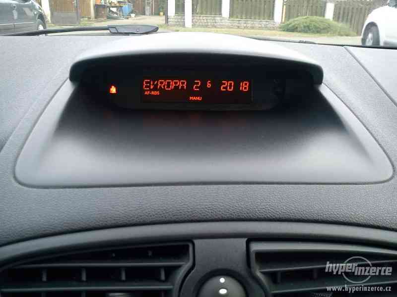 Renault Clio 1.2 16V 55kW,klima,serviska,nové rozvody - foto 15