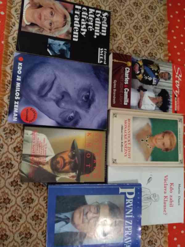 Knihy známé osobnosti apod. - foto 19