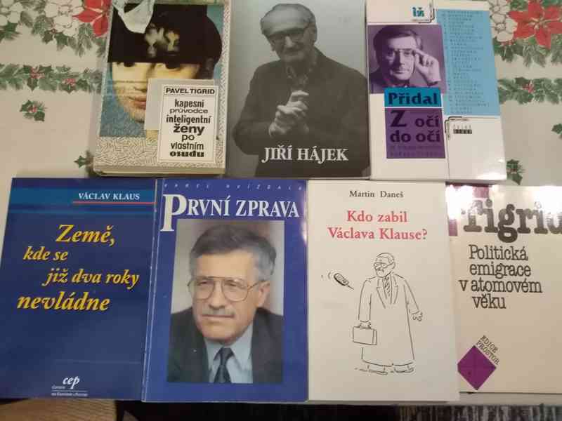 Knihy známé osobnosti apod. - foto 12