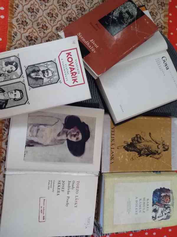 Knihy známé osobnosti apod. - foto 18