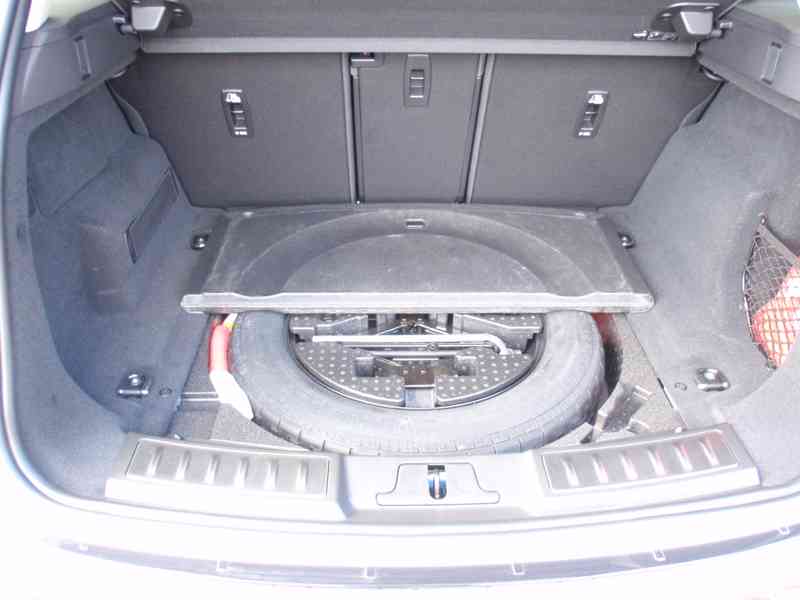 Prodám RANGE ROVER EVOQUE R-DYNAMIC SE P300e AWD PHEV - foto 11