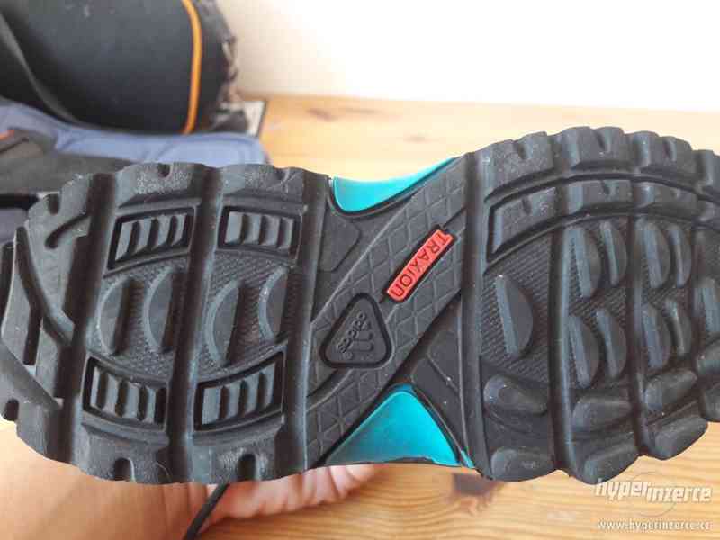 Trekové boty adidas s goretexem velikost 26 - foto 4