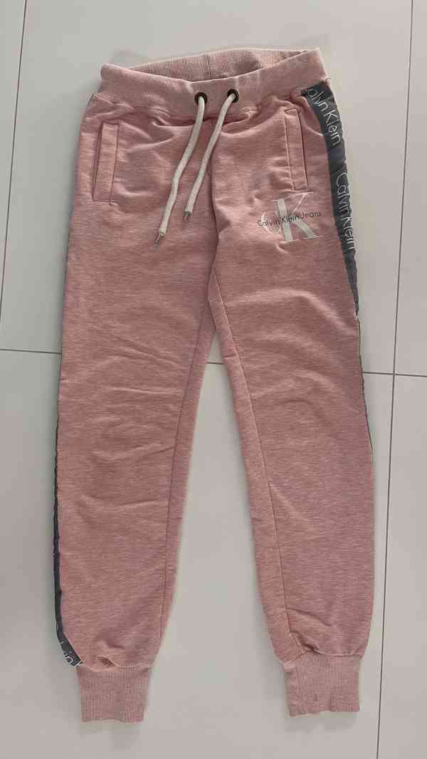 sportovní souprava Calvin Klein - foto 5