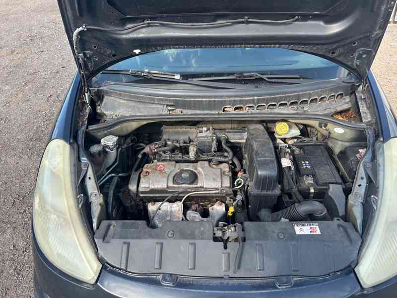 Citroen C3 Pluriel 1,4i BN 54KW KFV prodám díly - foto 6
