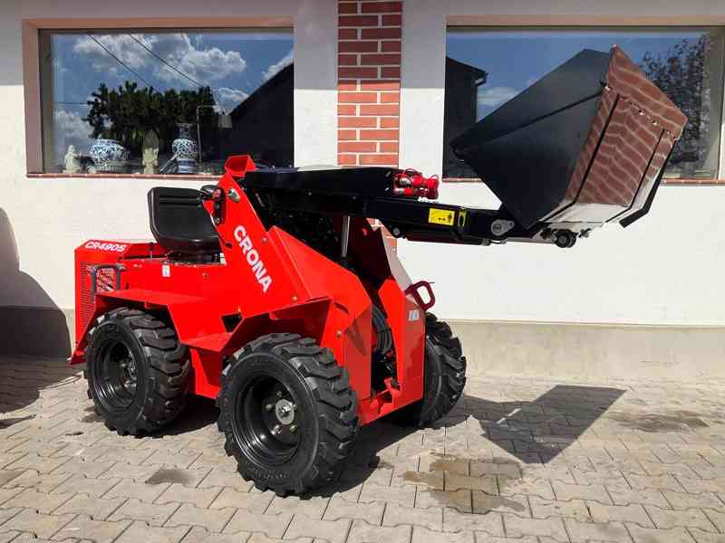 Smykový Mininakladač CRONA CR490S - 3 čerpadla - foto 2