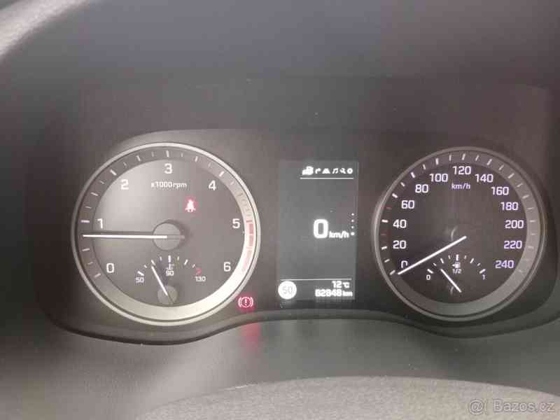 Hyundai Tucson 2,0   CRDi 100kW SUV 4x4GO lim. - foto 3
