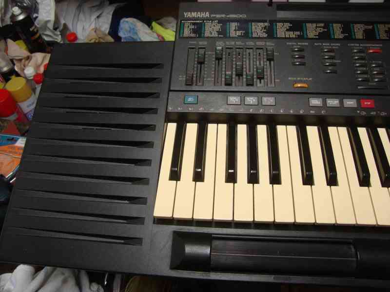 Elektrické klávesy varhany syntezátor Yamaha PSR-4500 1989 - foto 3