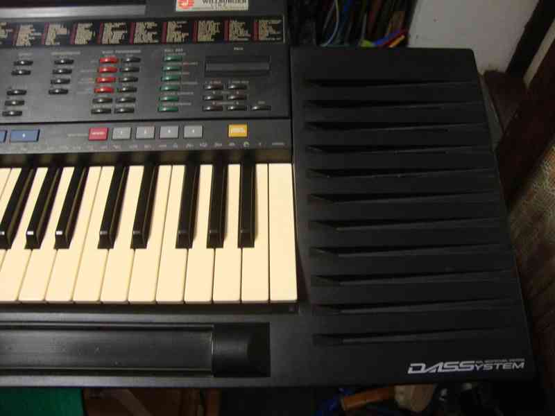 Elektrické klávesy varhany syntezátor Yamaha PSR-4500 1989 - foto 5