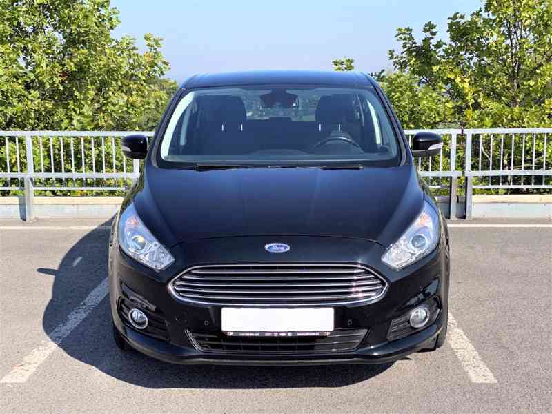 Ford S-MAX, Titanium 2.0TDCi, 7 míst, Navi, 2015 - foto 2