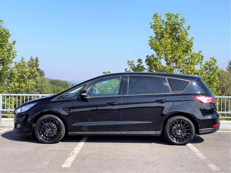 Ford S-MAX, Titanium 2.0TDCi, 7 míst, Navi, 2015 - foto 5