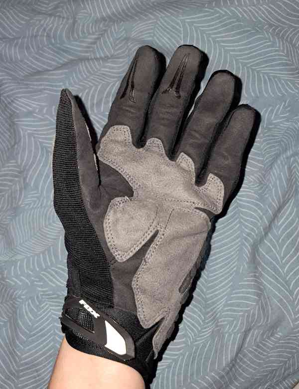 RUKAVICE NA KOLO,  MOTORKU,  ČTYŘKOLKU,  MOTOCROSS  - foto 4