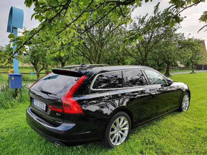 VOLVO V90 D4  - foto 8