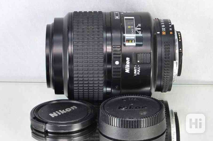 Nikon AF Micro NIKKOR 105mm f/2.8 D *MACRO 1:1, 1:2.8 FX