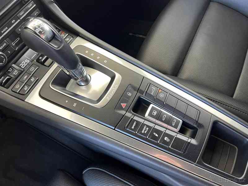Porsche 911 model 991 Turbo v ZÁRUCE, PO SERVISE  - foto 11