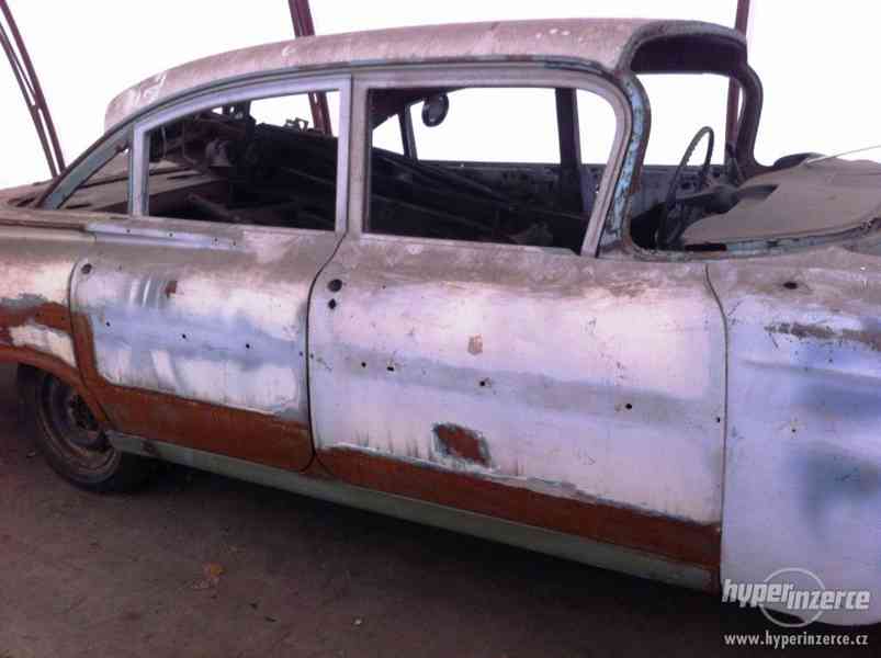1959 CHEVROLET BEL AIR, 4 DR SEDAN V RENOVACI - foto 2