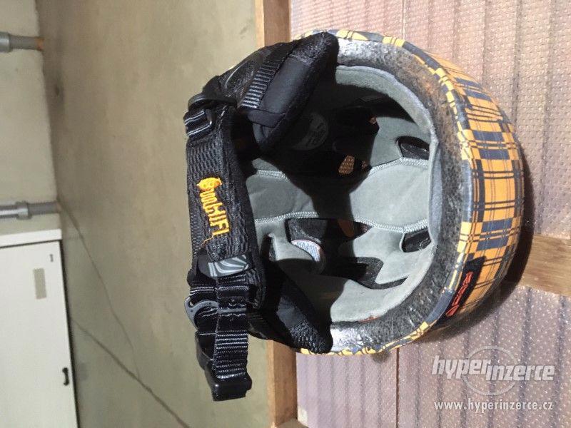 Snowboardová helma - pánská, velikost 60 - L - foto 3