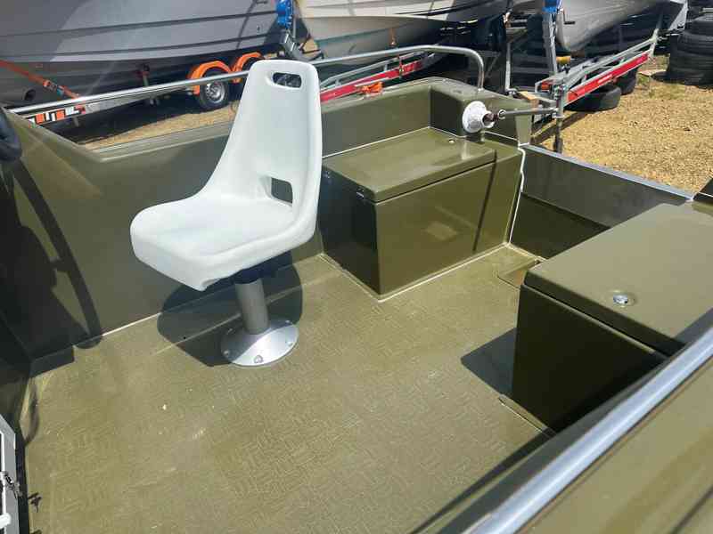 India 431 laminátový motorový člun - NOVÝ! - foto 7