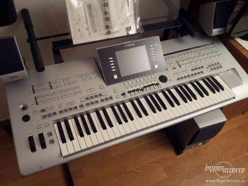 na prodej Yamaha Tyros 5 61-klávesová klávesnice Arranger pr - foto 1