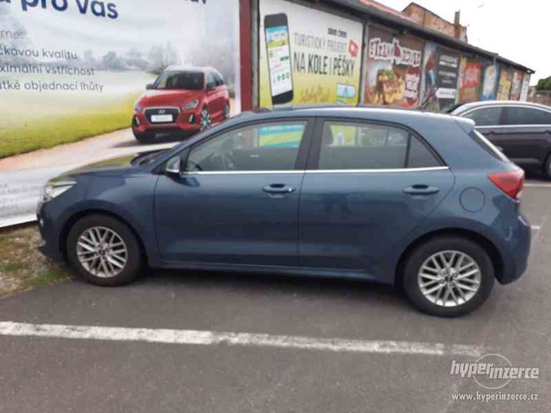 Vůz Kia Rio Exclusive 1,25 CVVT modrá metalíza - foto 1