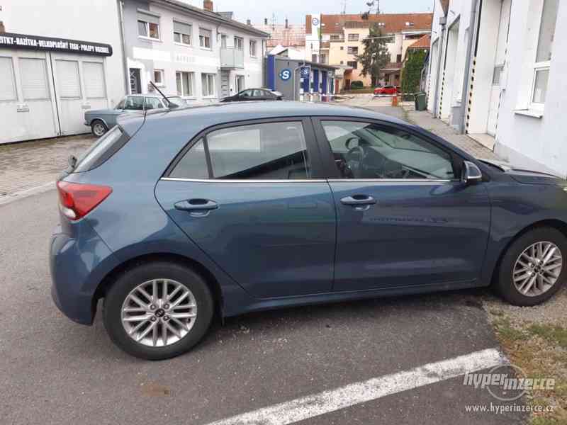 Vůz Kia Rio Exclusive 1,25 CVVT modrá metalíza - foto 3