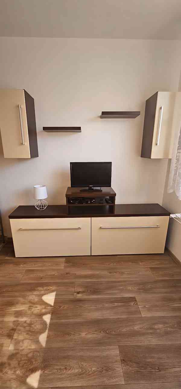 Pronájem garsonky Plzni bez provize zprostředkovatelů. - foto 7