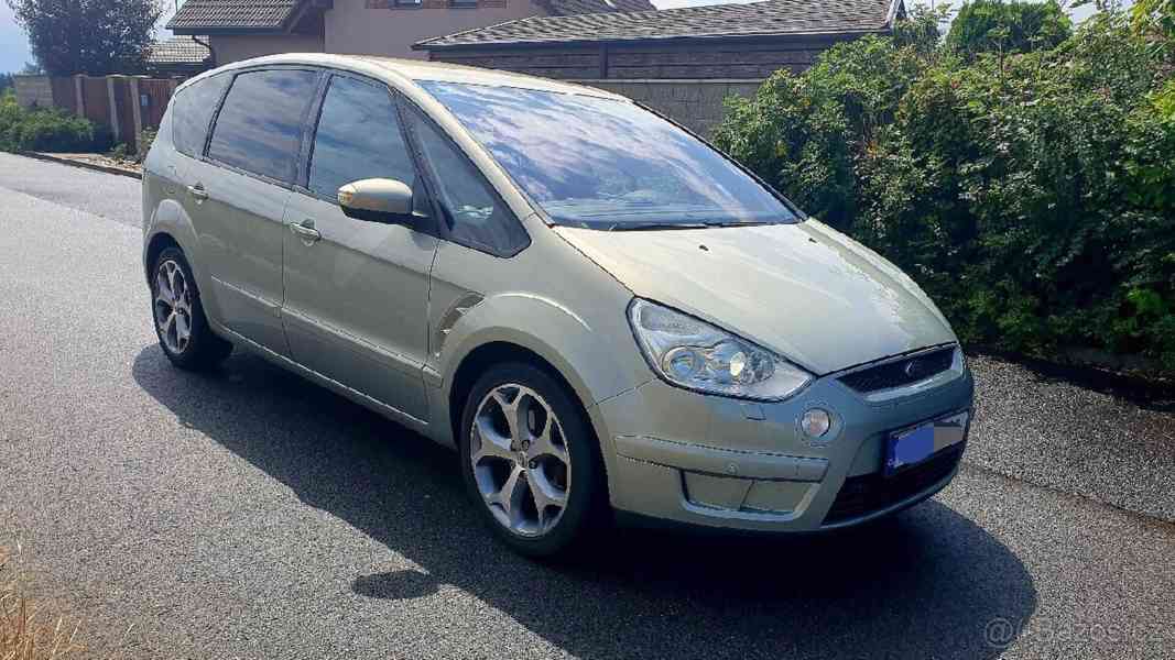 Ford Smax - foto 1