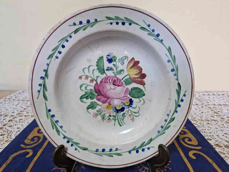 Velmi starý malovaný  kameninový Talíř Klenčí - foto 2