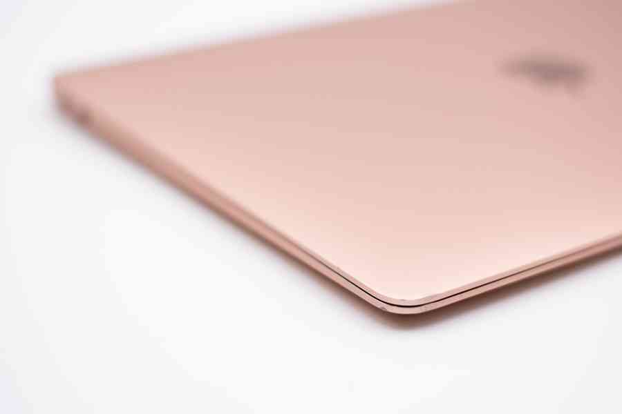 MacBook Air 13" 2018 Retina Rose Gold + ZÁRUKA! - foto 4