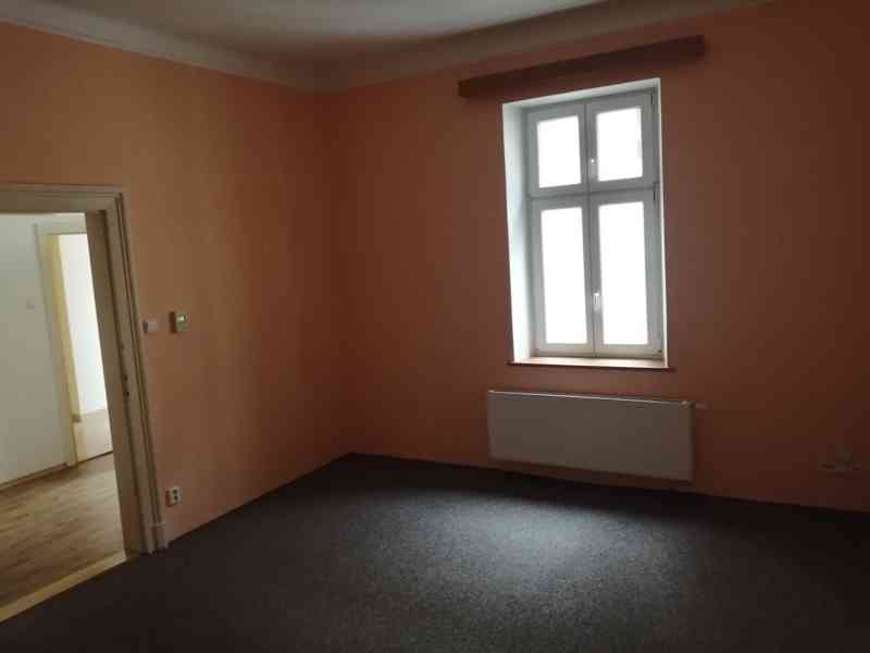 Pronájem 2+1, ulice Dornych, centrum (u Vaňkovky), 60 m2, ko - foto 3
