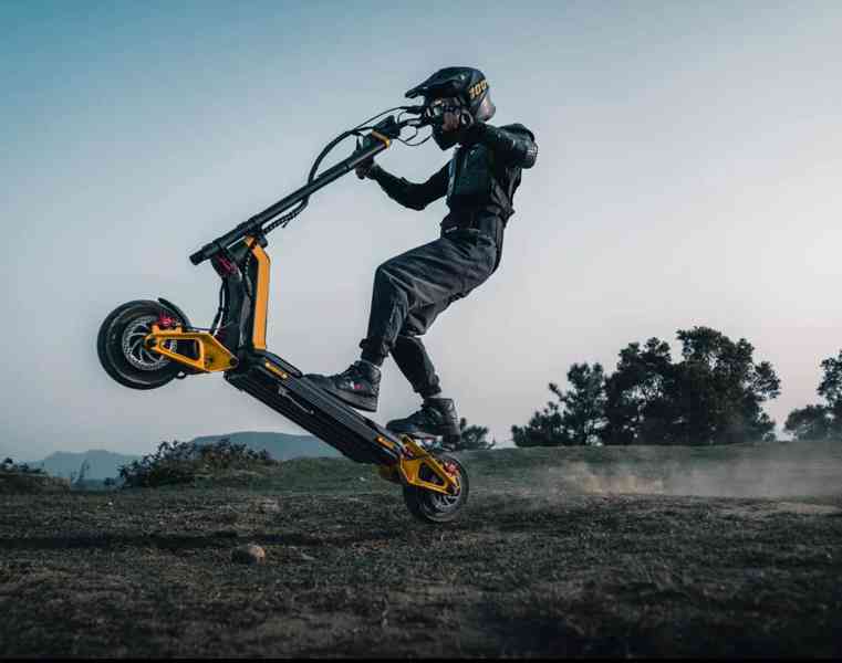 Elektrická koloběžka Inmotion RS Orange - foto 6