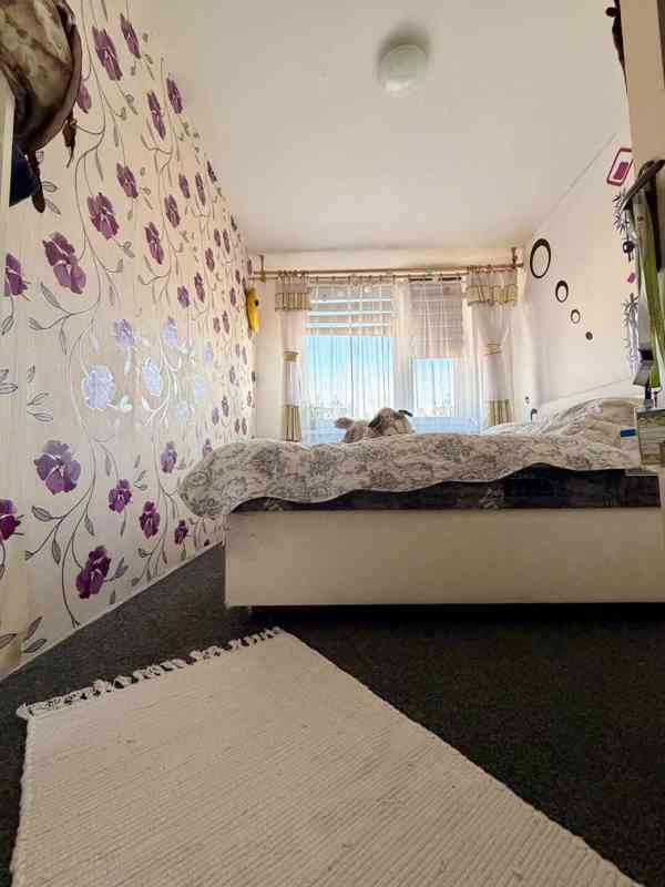 Prodej prostorného bytu 4+1 se zasklenou lodžií, OV, 90,46 m - foto 5