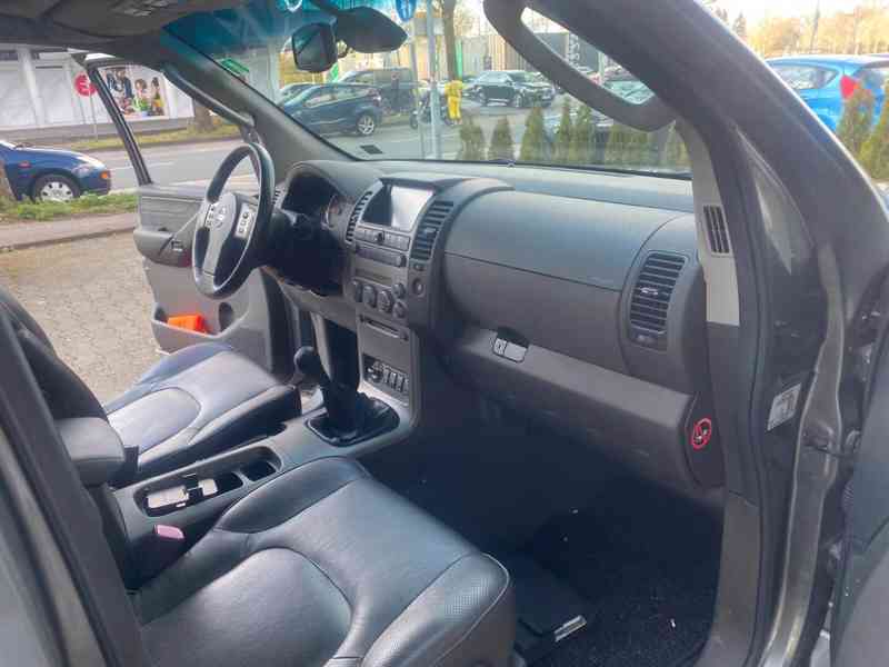 Nissan Pathfinder 2.5 dCi LE 126kw - foto 7