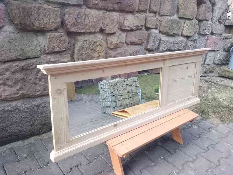 stará koupelnová stěna - foto 2