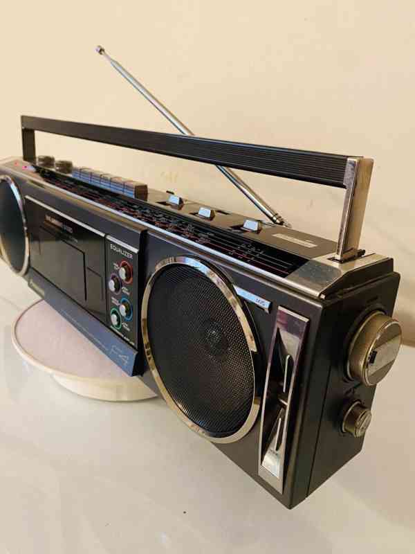 Radiomagnetofon Panasonic RX F4L, rok 1983 - foto 3