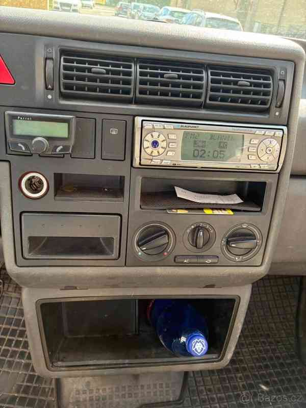 Volkswagen Transporter 2,5   T4 - foto 12