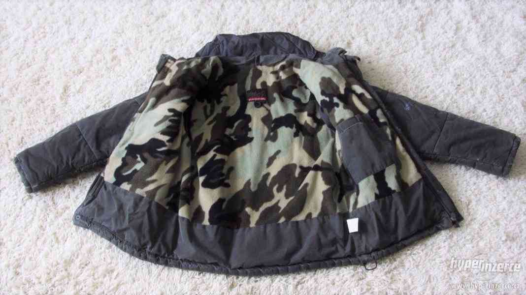 chlapecká zimní bunda Quiksilver + čepice - foto 2