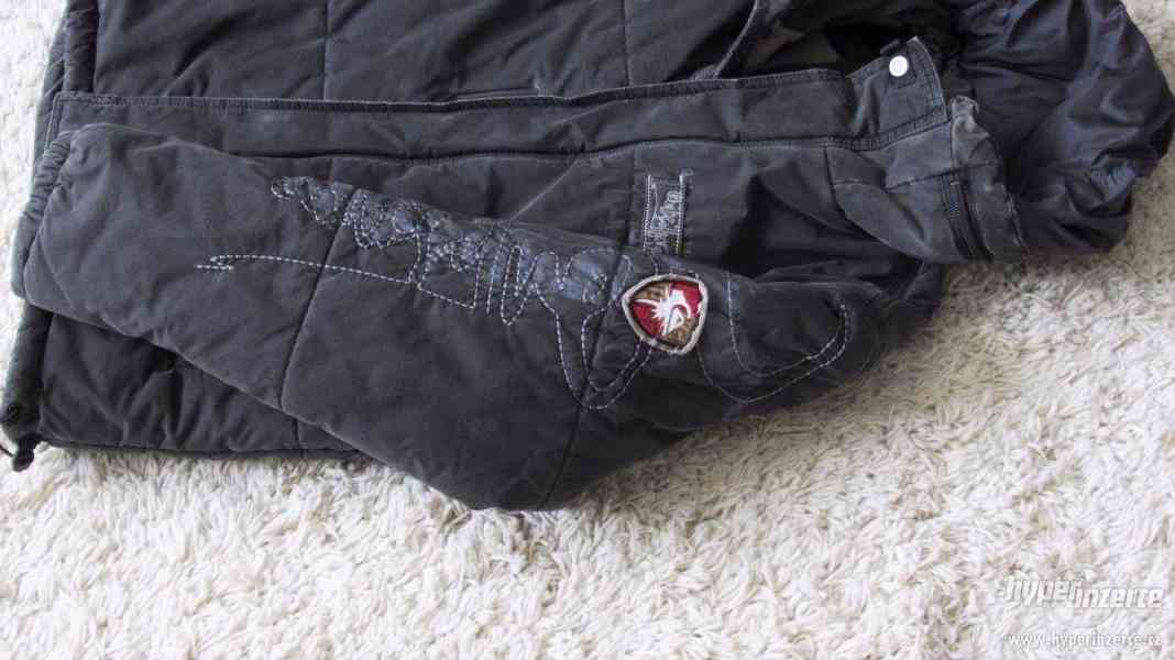 chlapecká zimní bunda Quiksilver + čepice - foto 3