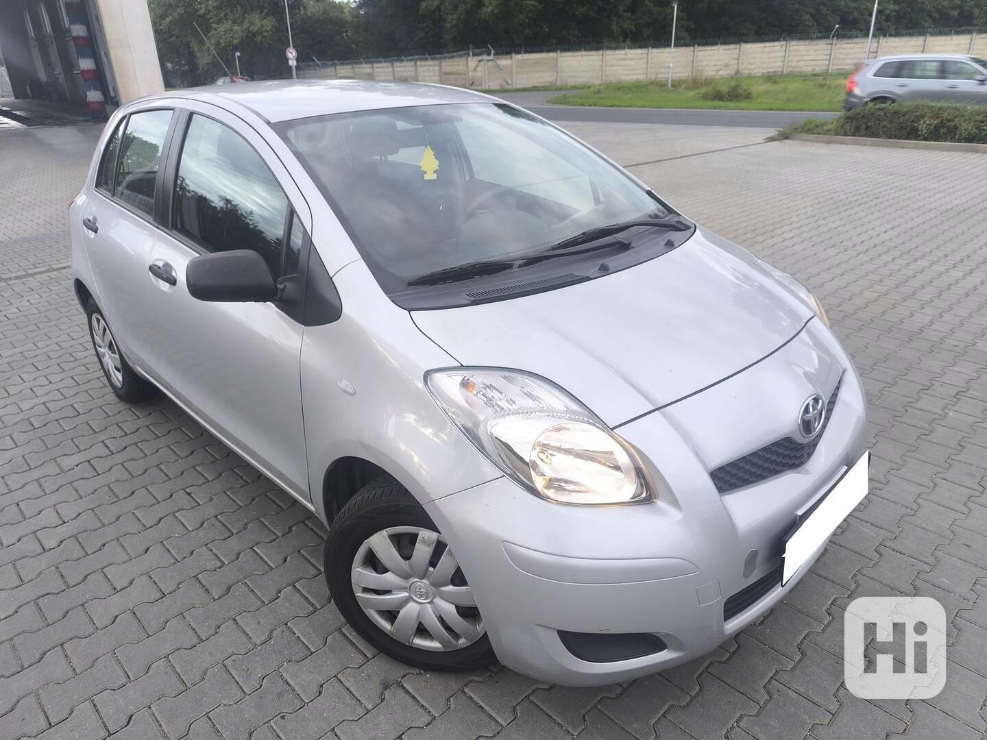 Toyota Yaris 1.0 VVT-i Luna - foto 1