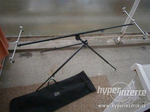 stojan na rybářské pruty - foto 1
