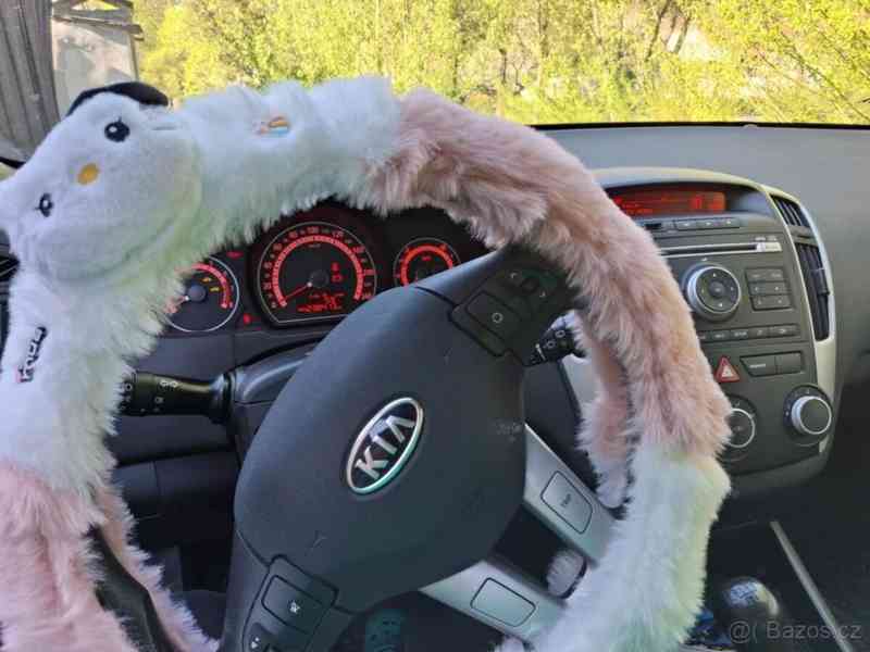 Kia Ceed 1,4 - foto 3