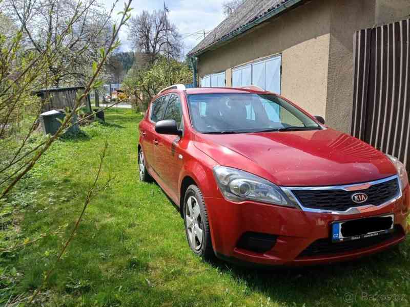 Kia Ceed 1,4 - foto 9