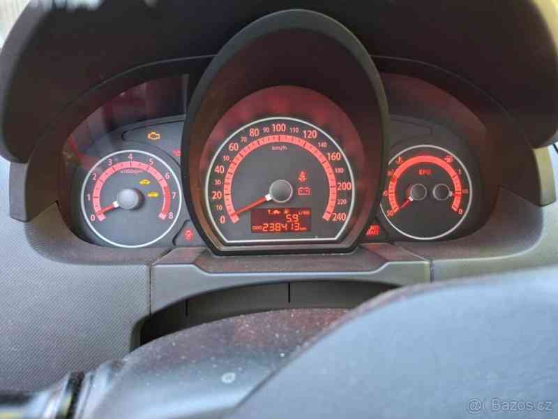 Kia Ceed 1,4 - foto 11