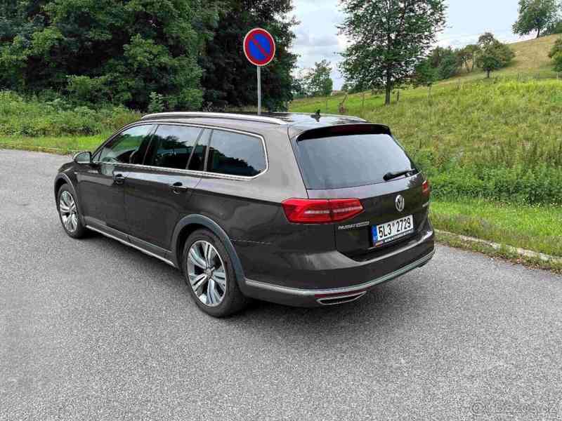 Volkswagen Passat Alltrack - foto 4