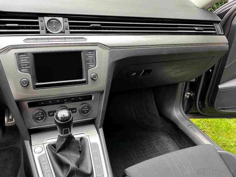 Volkswagen Passat Alltrack - foto 11