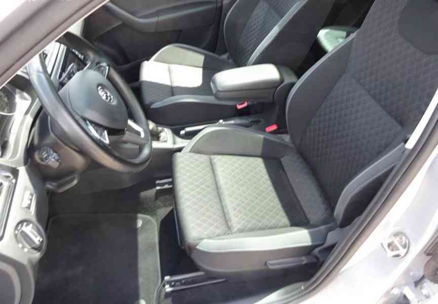 Škoda Rapid, 1.2 TSI (81 KW) r.v.-2016,6 rychlostí - foto 17