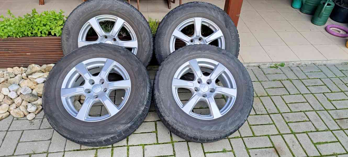 Prodám kompletní sadu ALU disků z Mitsubishi ASX 